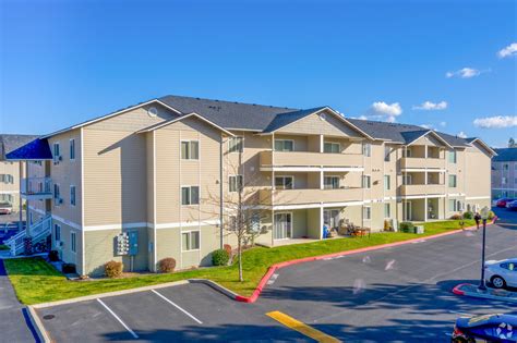 The Boulders at Lone Mountain offers a variety of parking options. . Boulder apartments